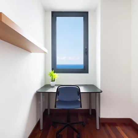 Eden Skyline Ocean View Daire